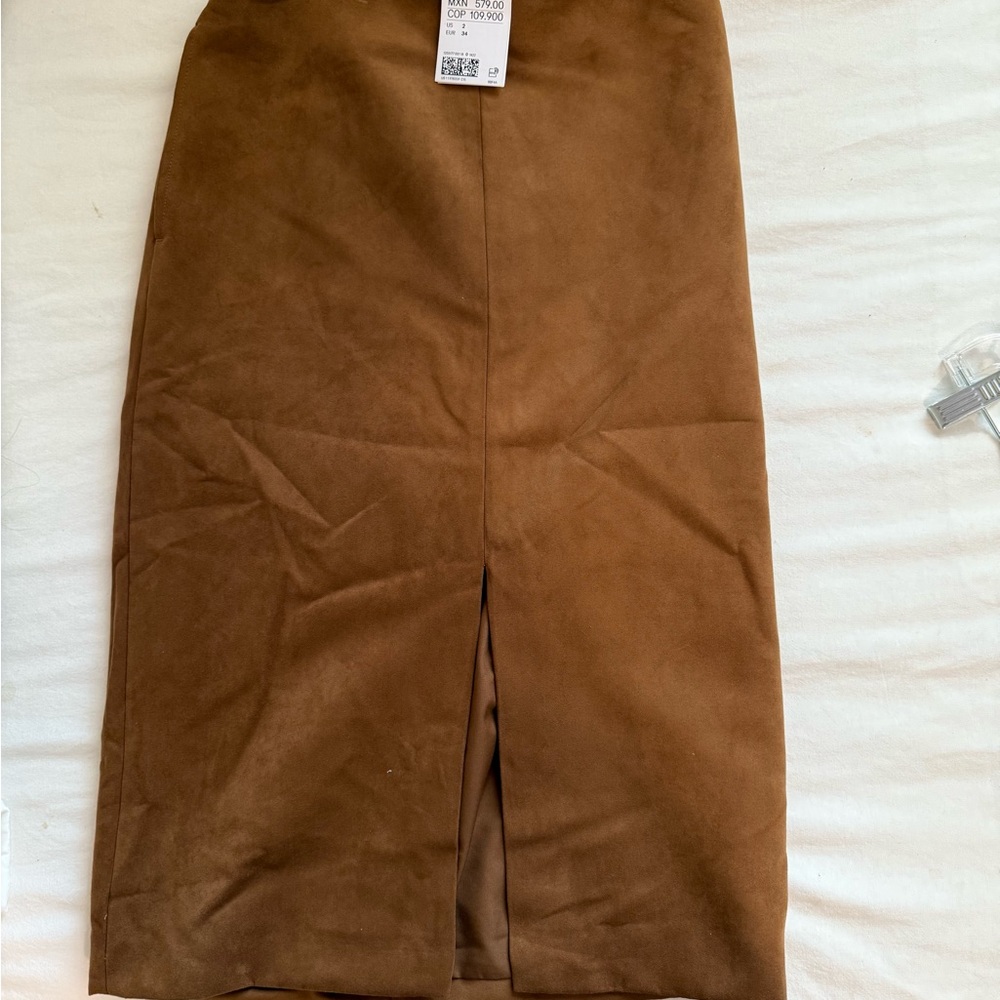 Elegant Brown Suede Skirt